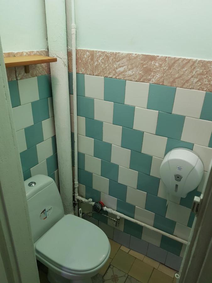 Зручна І Комфортна Квартира Недалеко Від Вокзалу І Центру Міста Lviv Luaran gambar